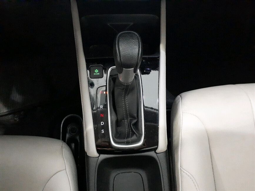 CITY 1.5 I-VTEC FLEX SEDAN TOURING CVT