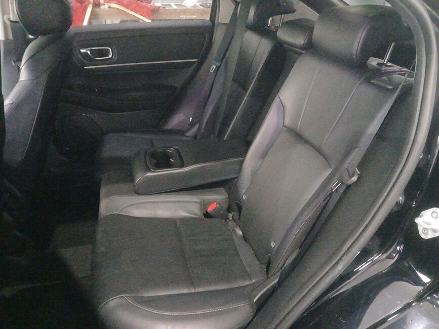 HR-V
