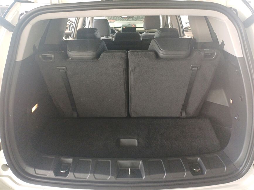 COMMANDER 1.3 T270 TURBO FLEX LIMITED AT6