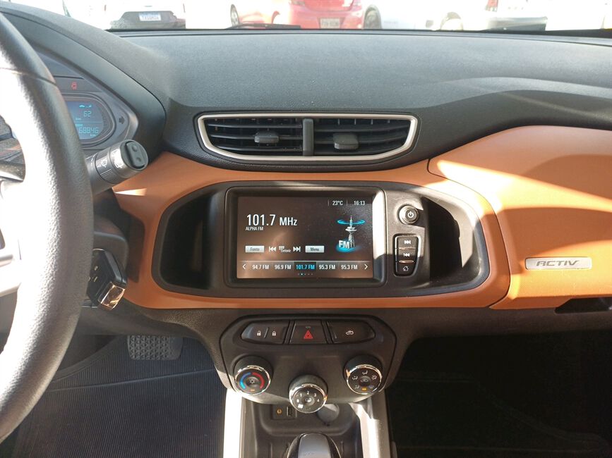 ONIX 1.4 MPFI ACTIV 8V FLEX 4P AUTOMATICO