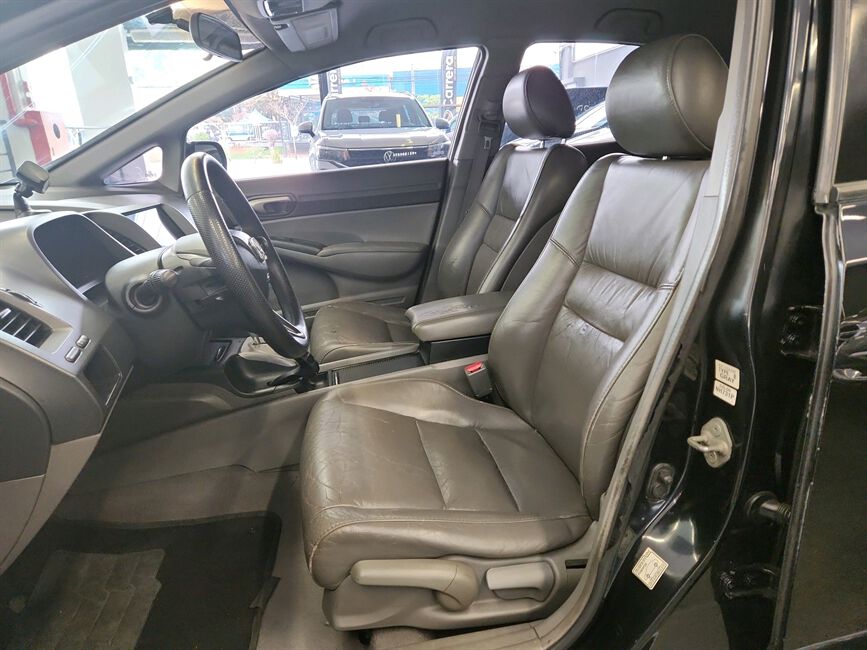 CIVIC 1.8 LXS 16V FLEX 4P AUTOMATICO
