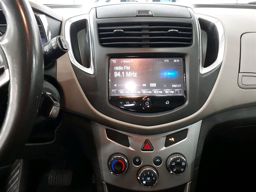 TRACKER 1.8 MPFI LTZ 4X2 16V FLEX 4P AUTOMATICO