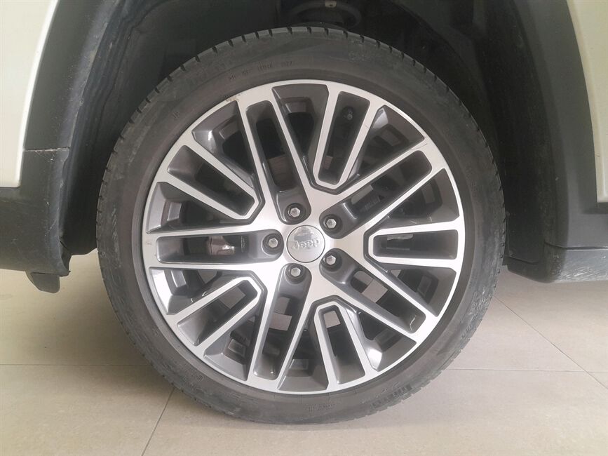 COMPASS 1.3 T270 TURBO FLEX LIMITED AT6