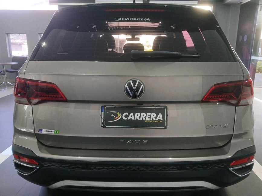 TAOS 1.4 250 TSI TOTAL FLEX HIGHLINE AUTOMÁTICO