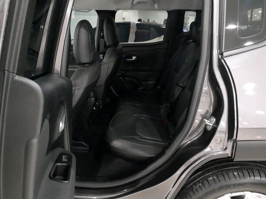 RENEGADE 1.3  T270 TURBO FLEX LONGITUDE AT6