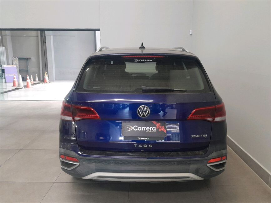 TAOS 1.4 250 TSI TOTAL FLEX HIGHLINE AUTOMÁTICO