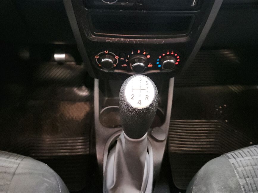 SANDERO 1.0 EXPRESSION 16V FLEX 4P MANUAL