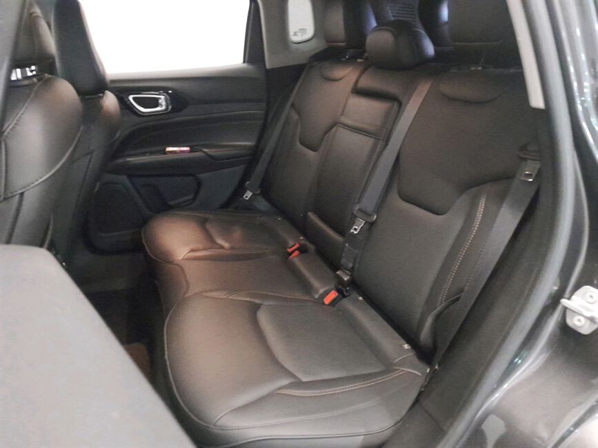 COMPASS 1.3 T270 TURBO FLEX LIMITED AT6