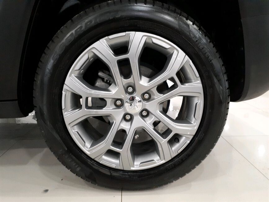 RENEGADE 1.3  T270 TURBO FLEX LONGITUDE AT6