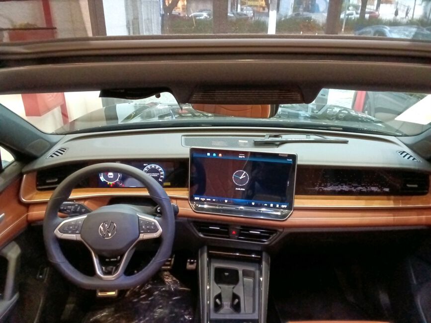 TIGUAN 2.0 350 TSI GASOLINA R-LINE 4MOTION AUTOMÁT
