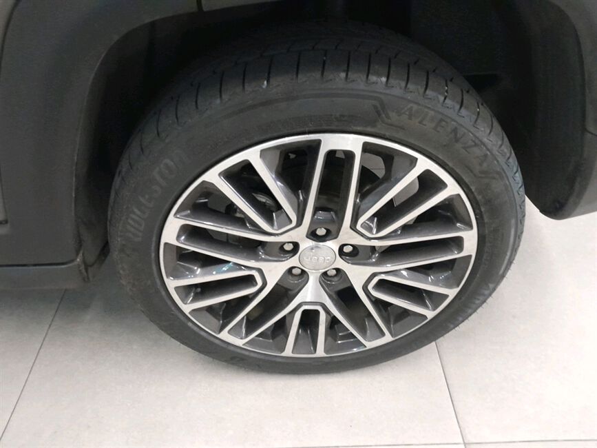 COMPASS 1.3 T270 TURBO FLEX LIMITED AT6
