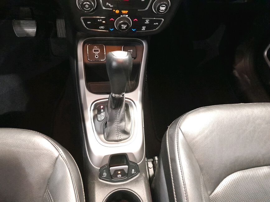 COMPASS 2.0 16V FLEX LONGITUDE AUTOMATICO