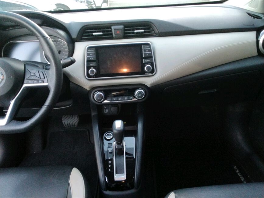 VERSA EXCLUSIVE 1.6 16V FLEX AUTOMATICO