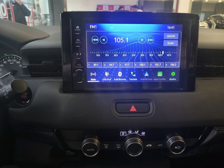 HR-V