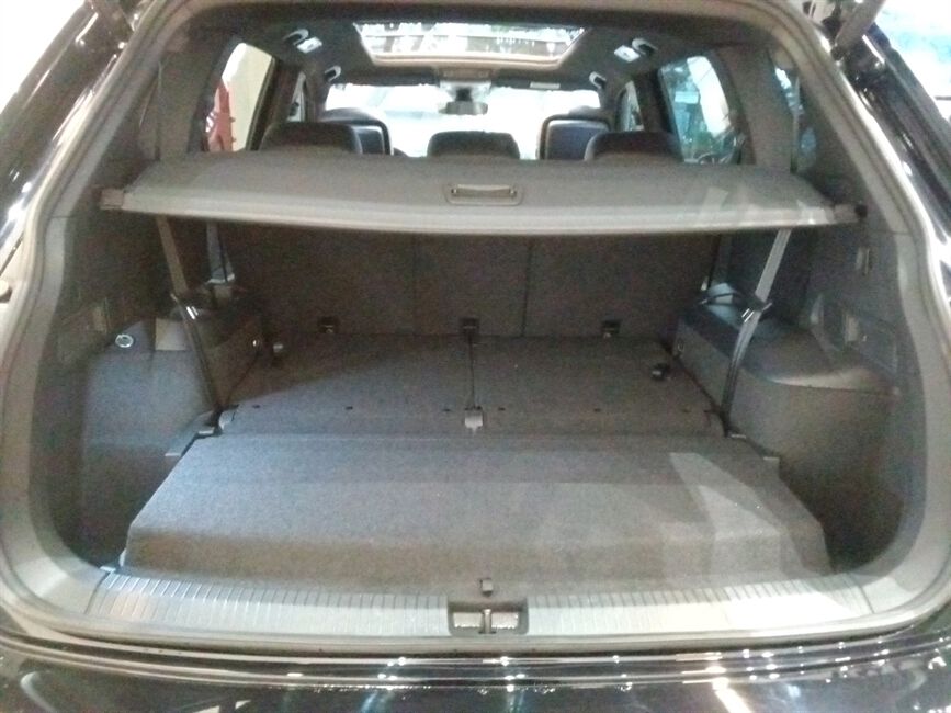 TIGUAN 2.0 300 TSI GASOLINA ALLSPACE R-LINE AUTOMÁ