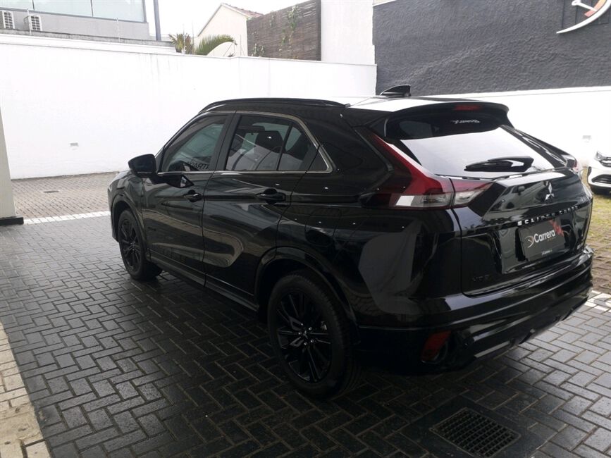 ECLIPSE CROSS 1.5 MIVEC TURBO GASOLINA HPE BLACK C