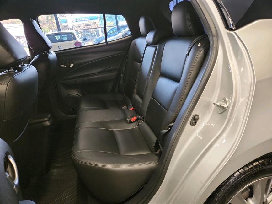 YARIS 1.3 16V FLEX XL PLUS TECH MULTIDRIVE