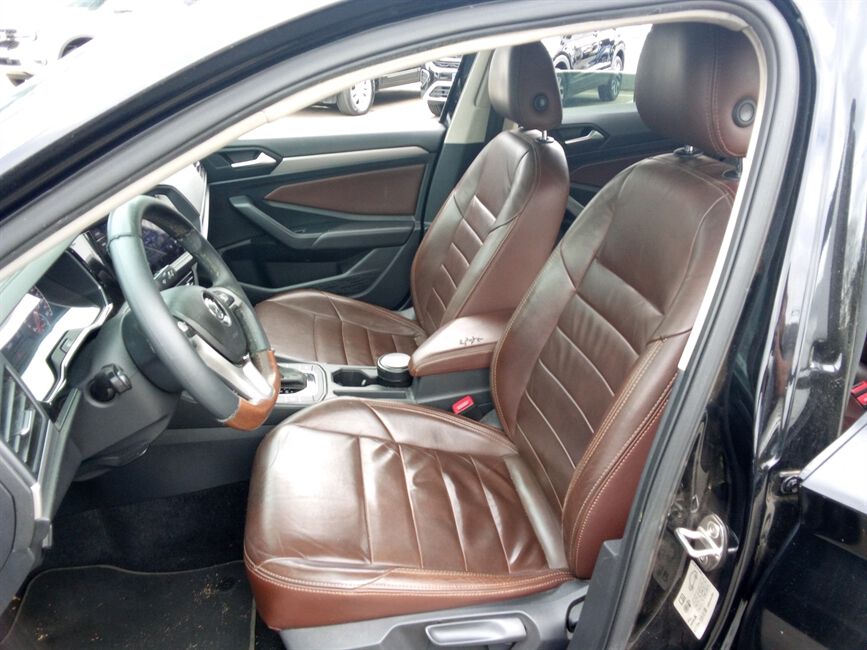 JETTA 1.4 250 TSI TOTAL FLEX COMFORTLINE TIPTRONIC