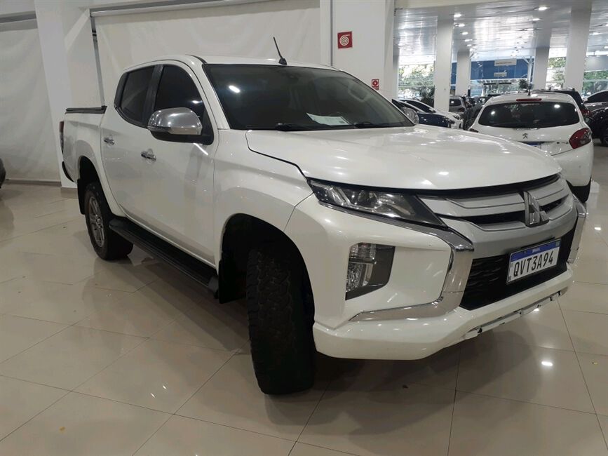 L200 TRITON 2.4 16V TURBO DIESEL SPORT HPE CD 4P 4