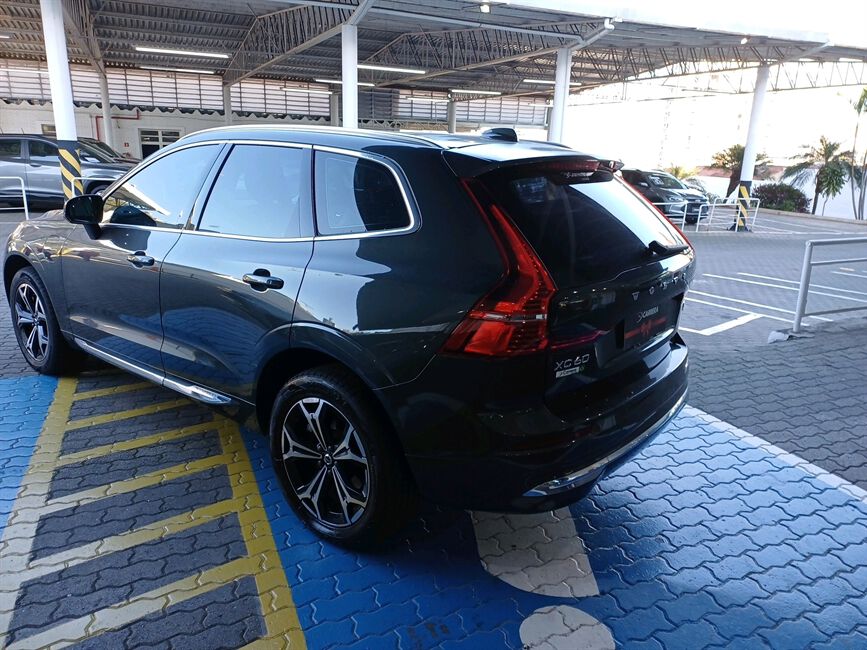 XC60 2.0 T8 RECHARGE INSCRIPTION EXPRESSION AWD GE