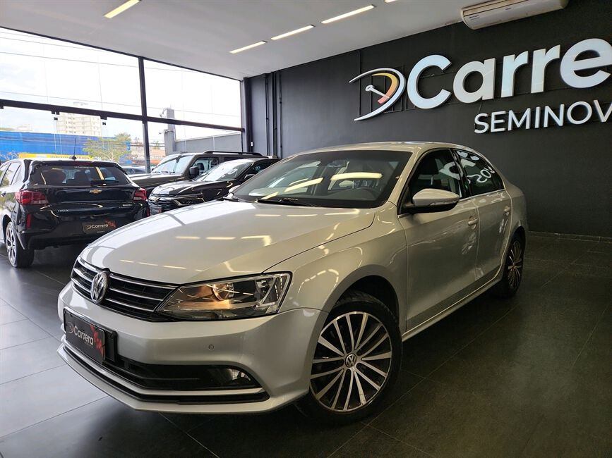 JETTA 2.0 TSI HIGHLINE 211CV GASOLINA 4P TIPTRONIC