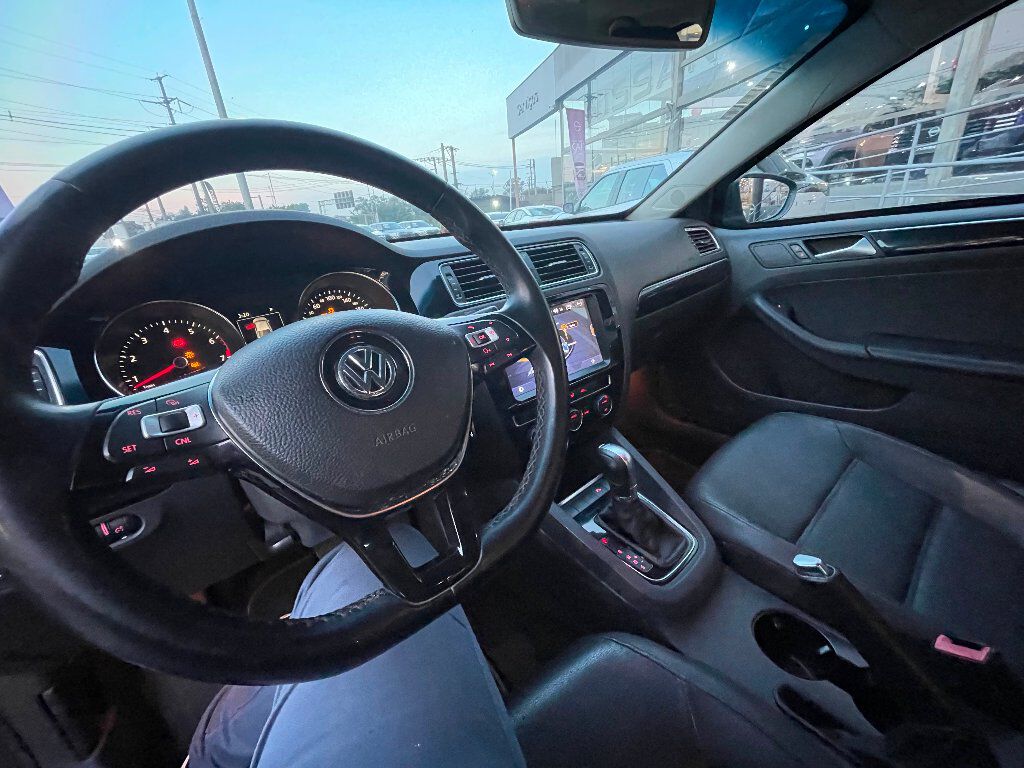 JETTA 2.0 TSI HIGHLINE 211CV GASOLINA 4P TIPTRONIC