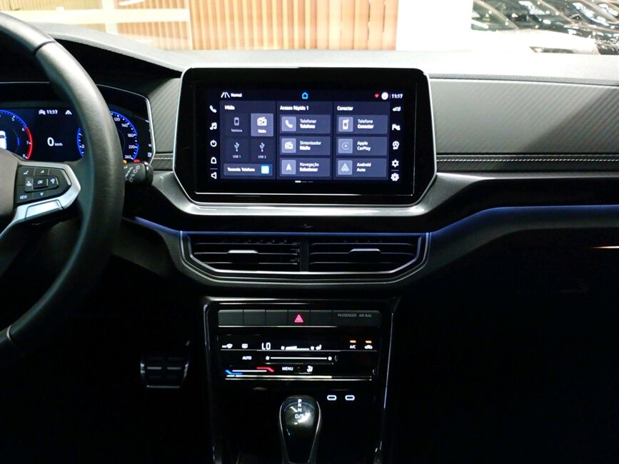 T-CROSS