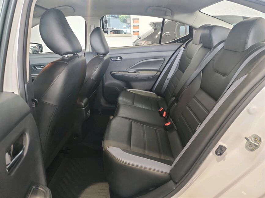 NOVO VERSA 1.6 EXCLUSIVE CVT