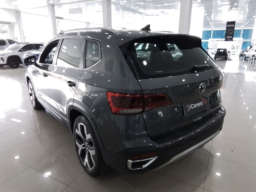 TAOS 1.4 250 TSI TOTAL FLEX HIGHLINE AUTOMÁTICO