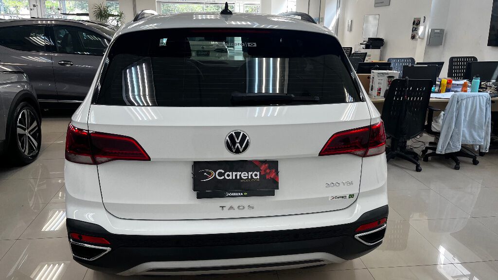 TAOS 1.4 250 TSI TOTAL FLEX COMFORTLINE AUTOMÁTICO