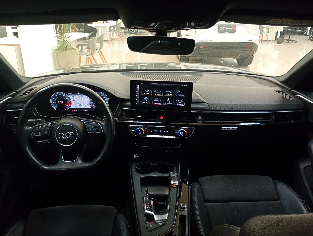 A4 2.0 TFSI GASOLINA PERFORMANCE BLACK S TRONIC