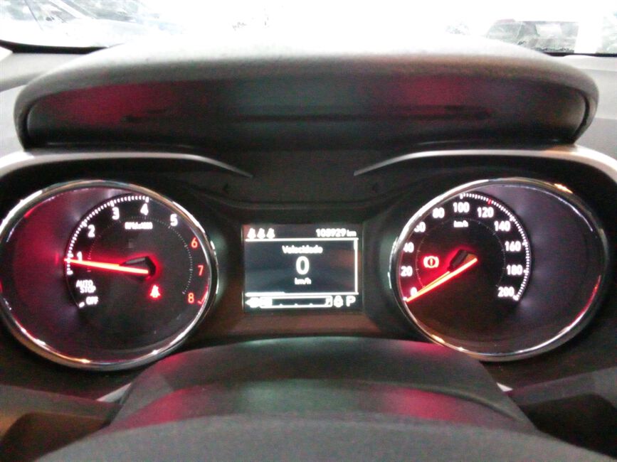 TRACKER 1.0 TURBO FLEX AUTOMATICO