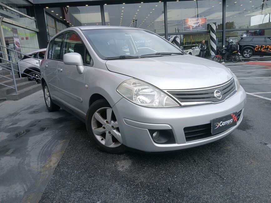 TIIDA 1.8 S 16V FLEX 4P MANUAL