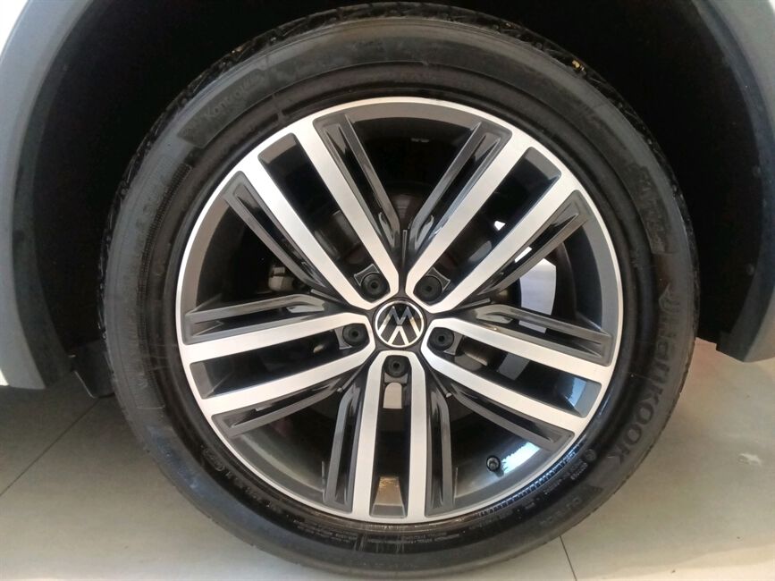 TIGUAN 2.0 300 TSI GASOLINA ALLSPACE R-LINE AUTOMÁ