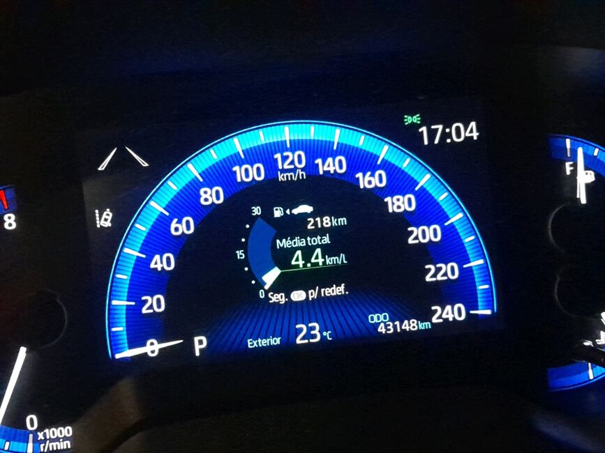 COROLLA CROSS 2.0 VVT-IE FLEX XRE DIRECT SHIFT