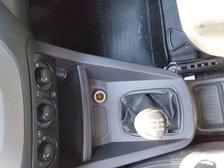 KA 1.0 SE / PLUS TI-VCT FLEX MANUAL