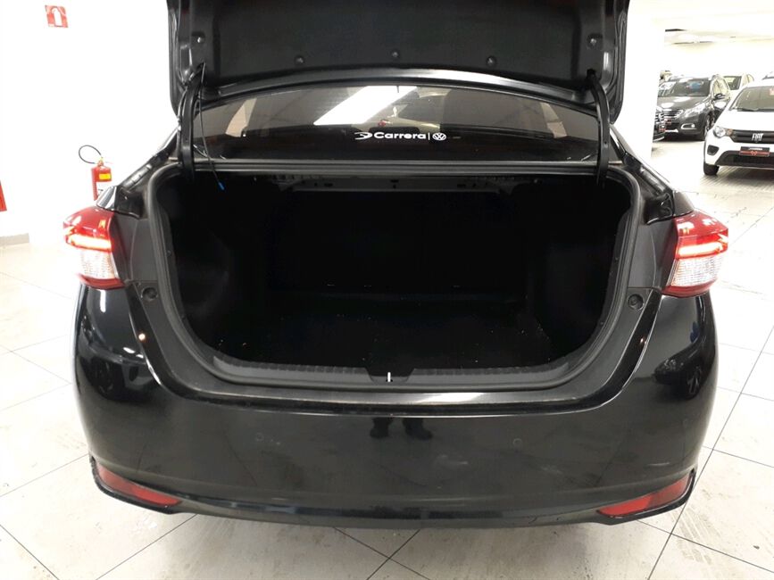YARIS 1.5 16V FLEX XLS CONNECT MULTIDRIVE