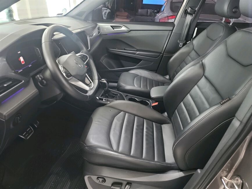 TAOS 1.4 250 TSI TOTAL FLEX HIGHLINE AUTOMÁTICO