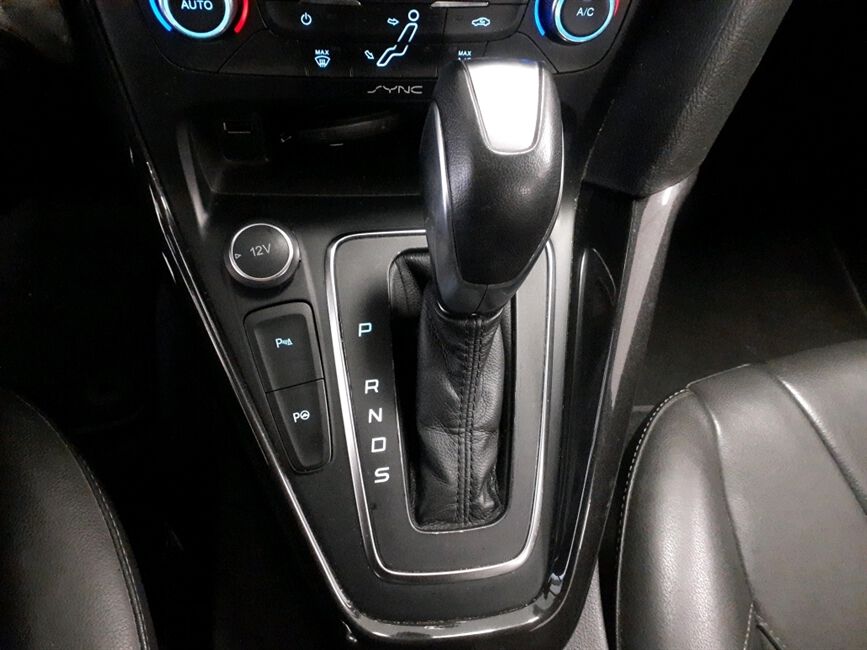 FOCUS 2.0 TITANIUM 16V FLEX 4P POWERSHIFT