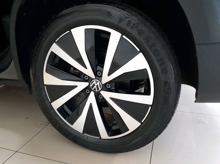 TAOS 1.4 250 TSI TOTAL FLEX HIGHLINE AUTOMÁTICO