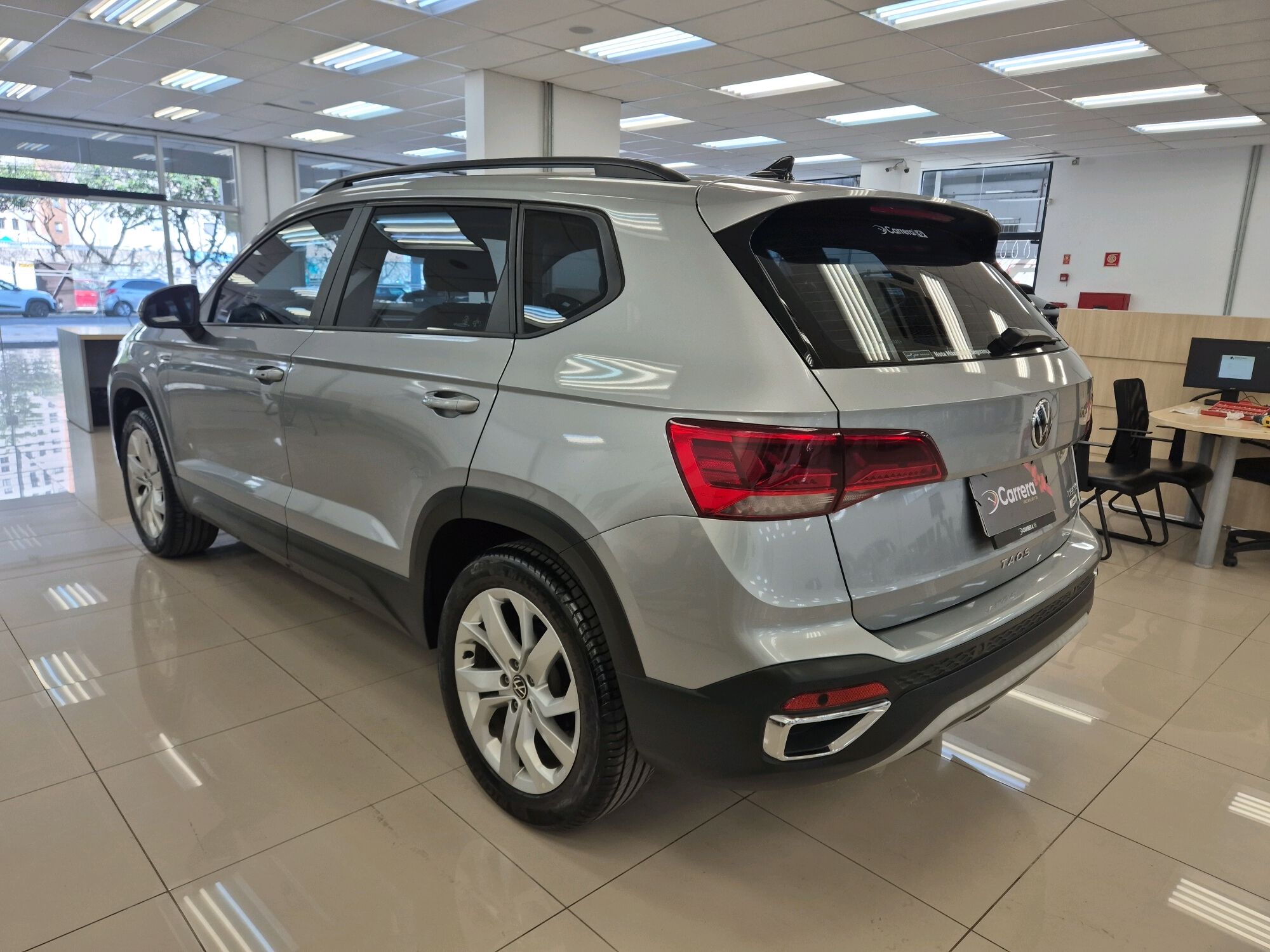 TAOS 1.4 250 TSI TOTAL FLEX COMFORTLINE AUTOMÁTICO