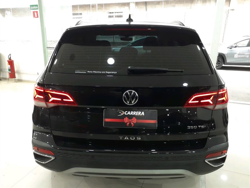 TAOS 1.4 250 TSI TOTAL FLEX COMFORTLINE AUTOMÁTICO