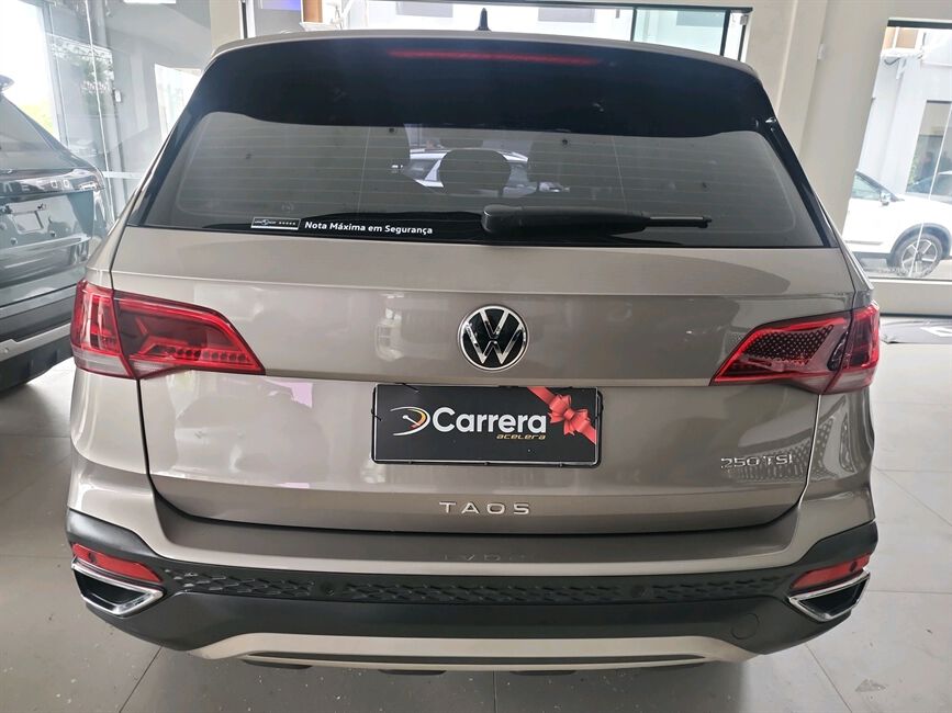 TAOS 1.4 250 TSI TOTAL FLEX HIGHLINE AUTOMÁTICO