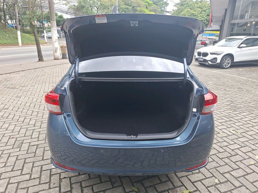 YARIS 1.5 16V FLEX SEDAN XL MULTIDRIVE