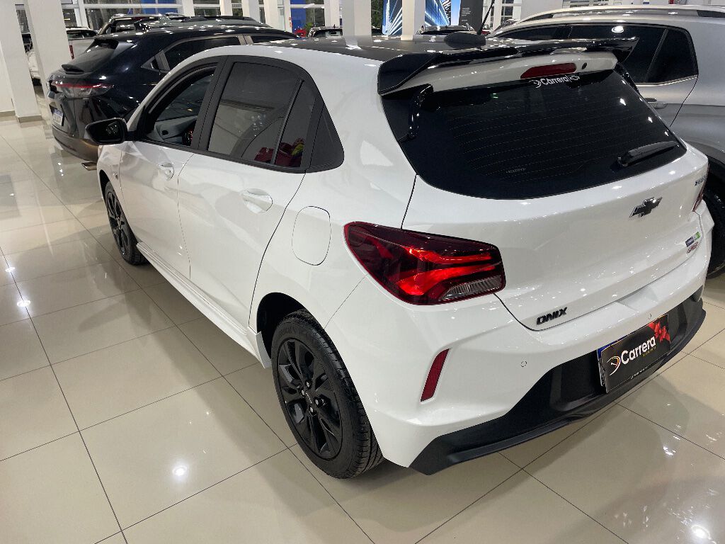 ONIX 1.0 TURBO FLEX RS AUTOMÁTICO