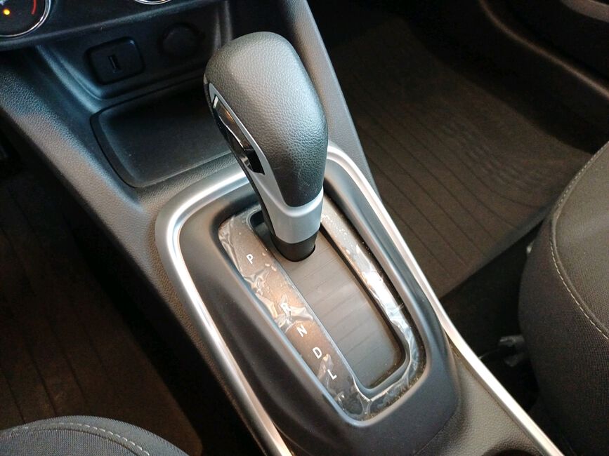 TRACKER 1.0 TURBO FLEX LT AUTOMATICO