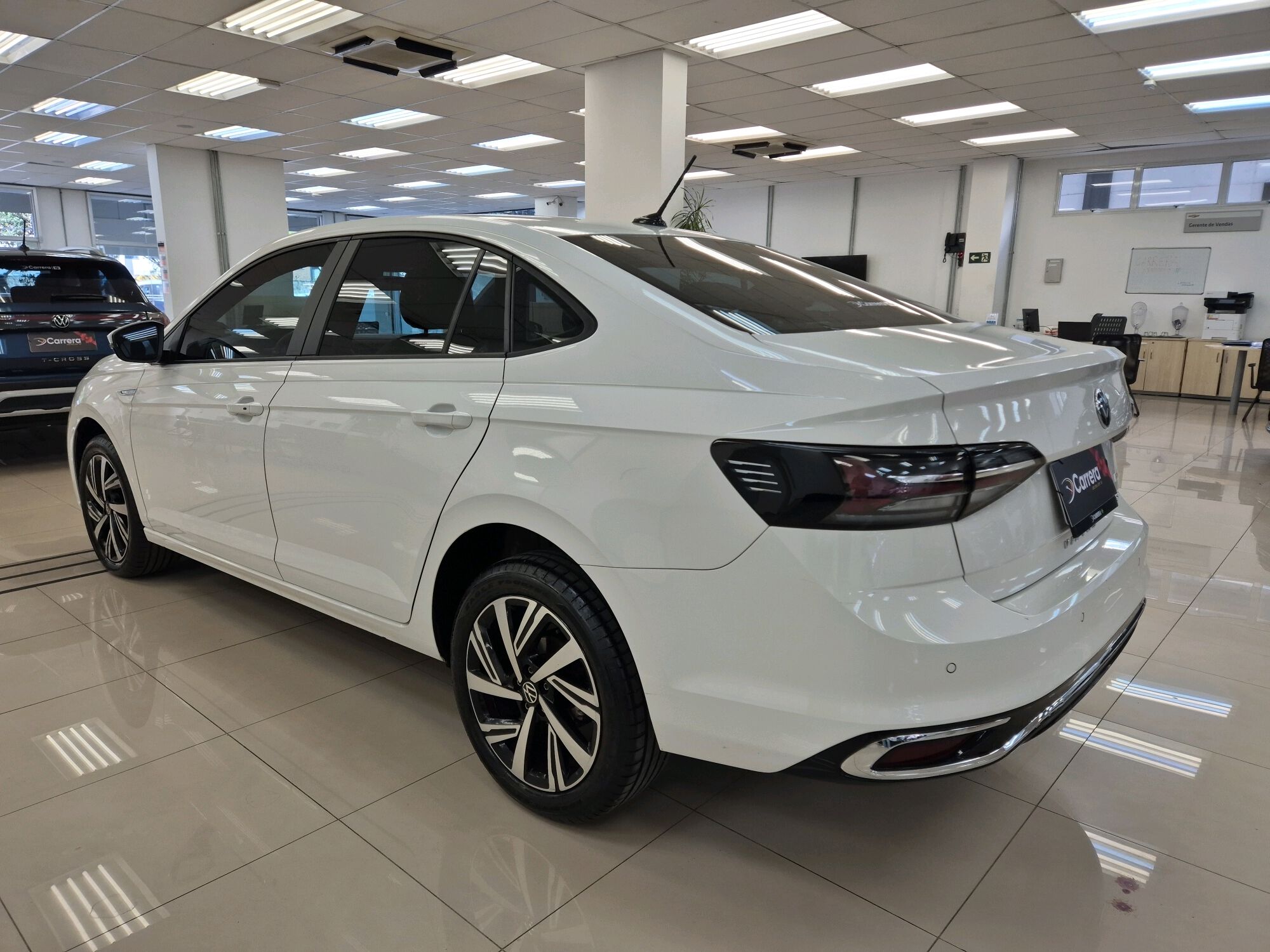 VIRTUS 1.0 200 TSI HIGHLINE AUTOMÁTICO
