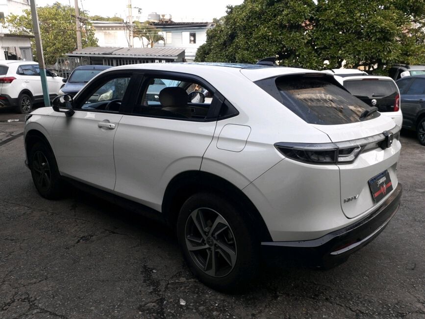 HR-V