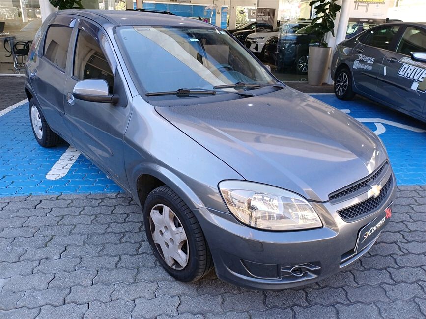 CELTA 1.0 MPFI LT 8V FLEX 2P MANUAL