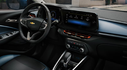 Interior renovado, proporcionando um ambiente mais tecnológico, acolhedor e confortável